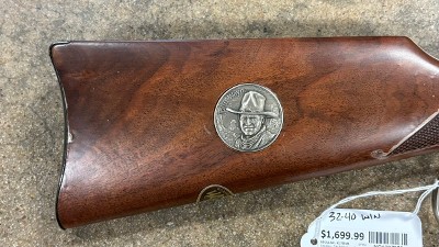 WINCHESTER 94 JOHN WAYNE COMMEMORATIVE .32-40 WIN - Image 7 of 11