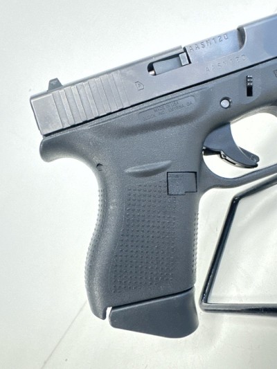 GLOCK 42 .380 ACP - Image 5 of 8