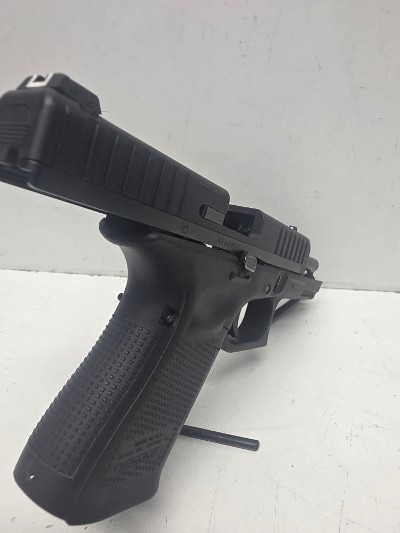 GLOCK 44 .22 LR - Image 5 of 8