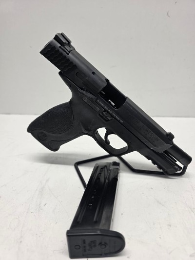 SMITH & WESSON M&P9 SHIELD 9MM LUGER (9x19 PARA) - Image 1 of 8