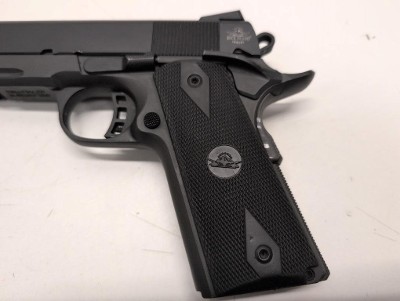 ROCK ISLAND ARMORY M1911 A1-FS .45 ACP - Image 2 of 12