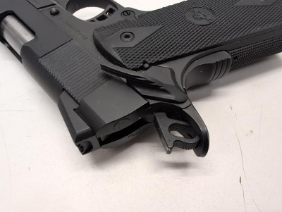 ROCK ISLAND ARMORY M1911 A1-FS .45 ACP - Image 10 of 12