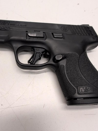 SMITH & WESSON M&P9 SHIELD PLUS 9MM LUGER (9x19 PARA) - Image 4 of 11