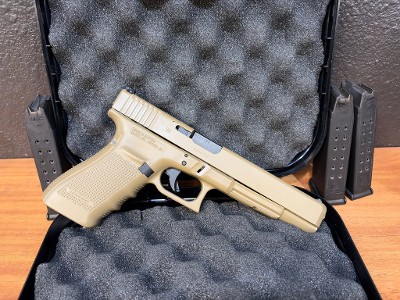 GLOCK G40 GEN 4 10MM - Image 2 of 9