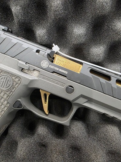 SIG SAUER P320 Spectre Elite 9MM LUGER (9x19 PARA) - Image 5 of 6