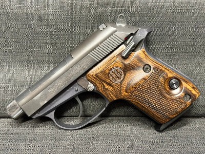 BERETTA 3032 TOMCAT .32 ACP - Image 2 of 7