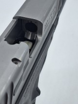 SMITH & WESSON SD9 VE 9MM LUGER (9x19 PARA) - Image 9 of 11