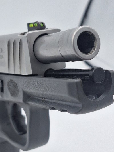 SMITH & WESSON SD9 VE 9MM LUGER (9x19 PARA) - Image 7 of 11