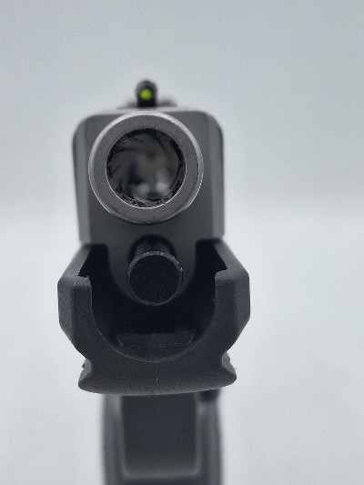 SMITH & WESSON SD9 VE 9MM LUGER (9x19 PARA) - Image 6 of 11