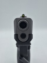 SMITH & WESSON SD9 VE 9MM LUGER (9x19 PARA) - Image 5 of 11