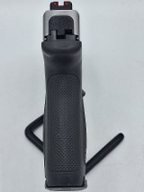 SMITH & WESSON SD9 VE 9MM LUGER (9x19 PARA) - Image 3 of 11