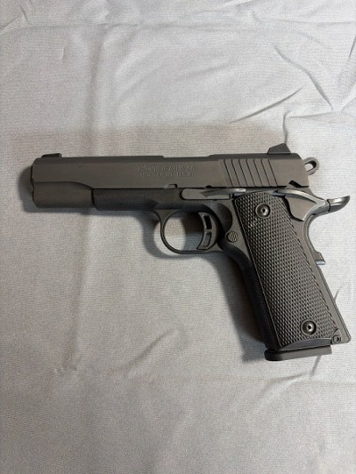BROWNING 1911-380 .380 ACP - Image 1 of 9