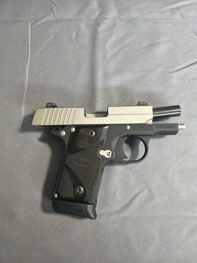 SIG SAUER P238 .380 ACP - Image 4 of 9