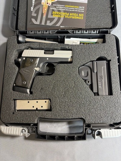 SIG SAUER P238 .380 ACP - Image 6 of 9