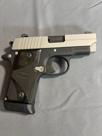 SIG SAUER P238 .380 ACP - Image 2 of 9