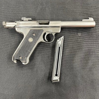 RUGER mark II target .22 LR - Image 3 of 9