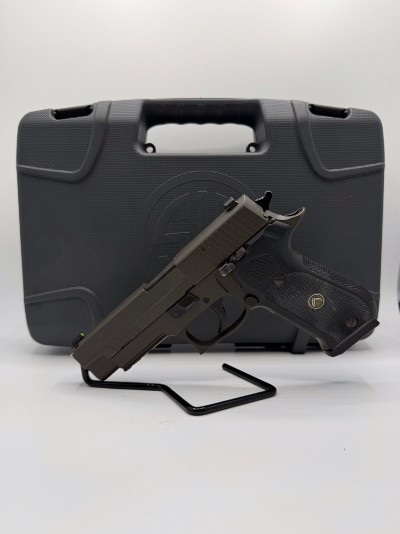 SIG SAUER P220 Legion .45 ACP - Image 5 of 13