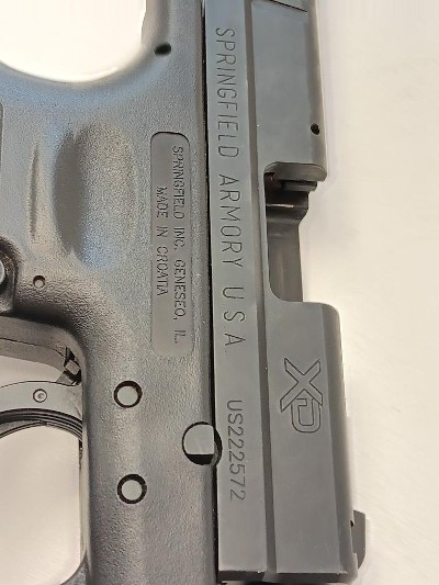 SPRINGFIELD ARMORY XD-40 40 Smith & Wesson - Image 7 of 12