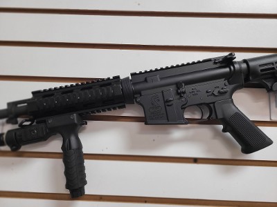 BUSHMASTER XM15-E2S 5.56X45MM NATO - Image 2 of 4