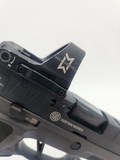 SIG SAUER P320 MAX Michel 9MM LUGER (9x19 PARA) - Image 7 of 11