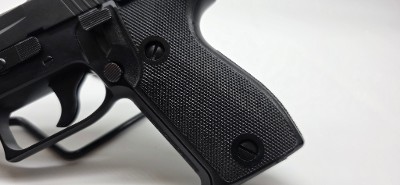 SIG SAUER P6 9MM LUGER (9x19 PARA) - Image 4 of 8