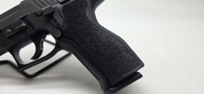 SIG SAUER P226 9MM LUGER (9x19 PARA) - Image 2 of 7