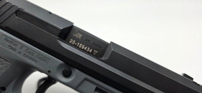 HECKLER & KOCH USP-45 .45 ACP - Image 8 of 10