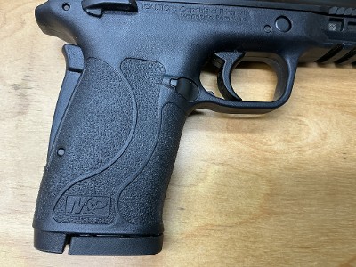 SMITH & WESSON M&P 380 SHIELD EZ 9MM LUGER (9x19 PARA) - Image 6 of 9
