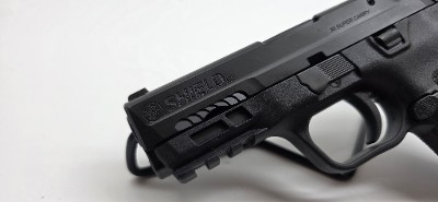 SMITH & WESSON SHIELD EZ .30 SUPER CARRY - Image 2 of 8