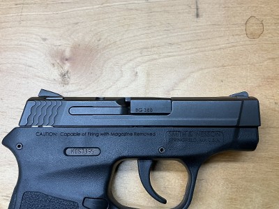 SMITH & WESSON M&P BODYGUARD 380 .380 ACP - Image 2 of 9