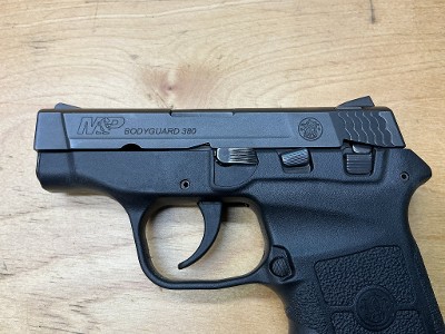 SMITH & WESSON M&P BODYGUARD 380 .380 ACP - Image 5 of 9
