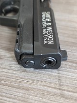 SMITH & WESSON M&P 22 COMPACT .22 LR - Image 3 of 6
