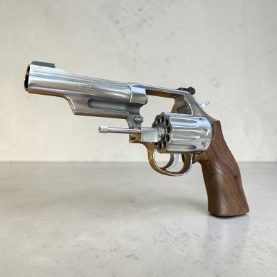 SMITH & WESSON 617 .22 LR - Image 2 of 3