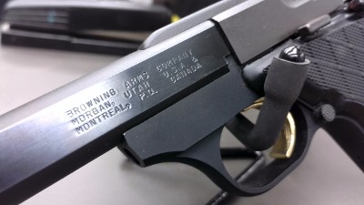 BROWNING BUCKMARK 22 - PISTOL .22 LR - Image 2 of 7