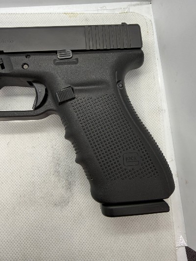 GLOCK G21 .45 ACP - Image 7 of 11