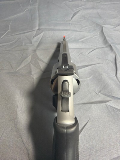 SMITH & WESSON 69 COMBAT MAGNUM .44 MAGNUM - Image 4 of 10