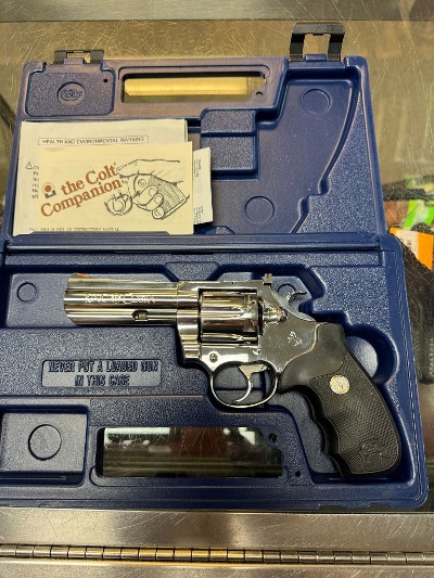 COLT KING COBRA STAINLESS .357 MAG - Image 1 of 2