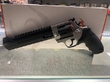 TAURUS RAGING HUNTER .44 MAGNUM - Image 1 of 6