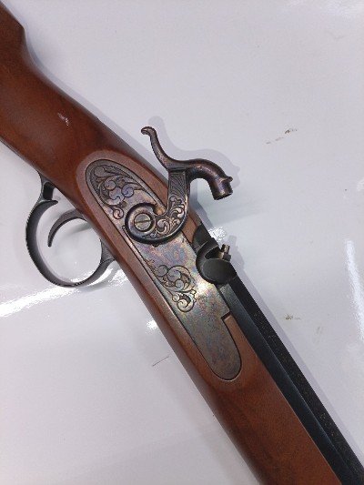 THOMPSON/CENTER ARMS renegade .50 CALIBER - Image 9 of 25