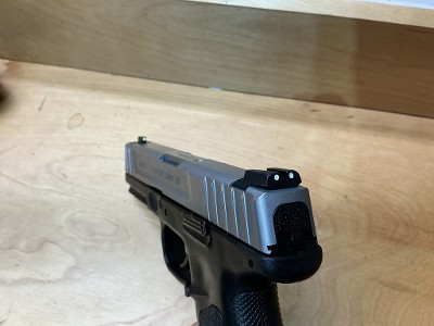 SMITH & WESSON SD40 VE .40 S&W - Image 7 of 7