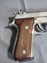 BERETTA 96 40 Smith & Wesson - Image 3 of 12