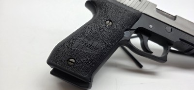 SIG SAUER P220R .45 ACP - Image 6 of 9