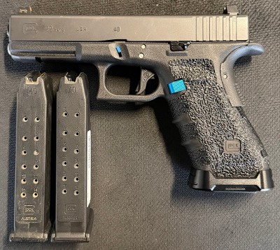GLOCK G22GEN 4 .40 S&W - Image 3 of 3