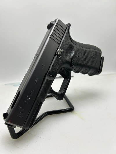 GLOCK 23 C GEN 4 40 Smith & Wesson - Image 3 of 11