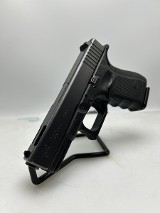GLOCK 23 C GEN 4 40 Smith & Wesson - Image 1 of 11