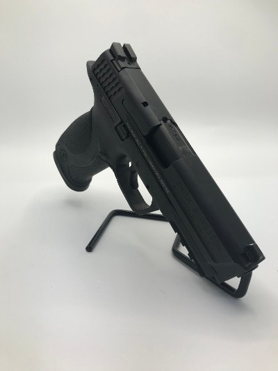 SMITH & WESSON M&P 40 .40 S&W - Image 2 of 12