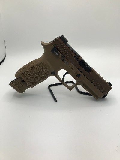 SIG SAUER P320 M18 9MM LUGER (9x19 PARA) - Image 1 of 11