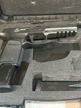 SIG SAUER P320 40 Smith & Wesson - Image 8 of 8