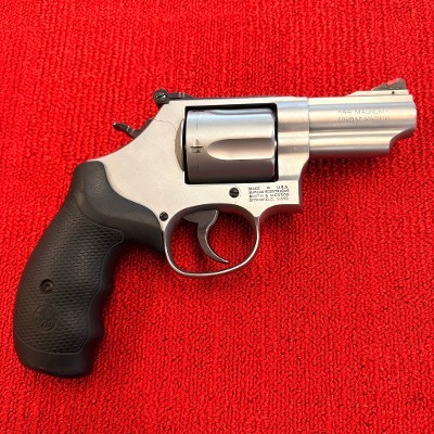 SMITH & WESSON MODEL 69 COMBAT MAGNUM .44 MAGNUM - Image 6 of 14