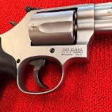 SMITH & WESSON MODEL 69 COMBAT MAGNUM .44 MAGNUM - Image 6 of 15